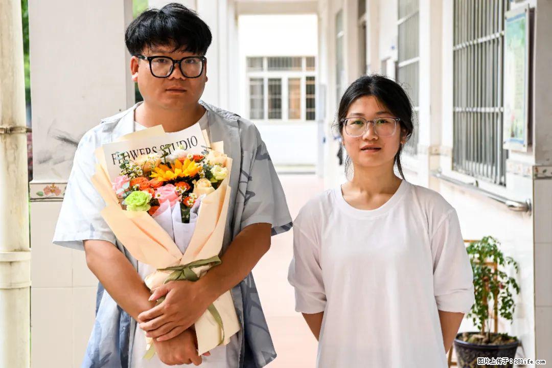 全网追的“扁担女孩”，找了一份暑假工，时薪12元 - 茂名生活资讯 - 茂名28生活网 mm.28life.net